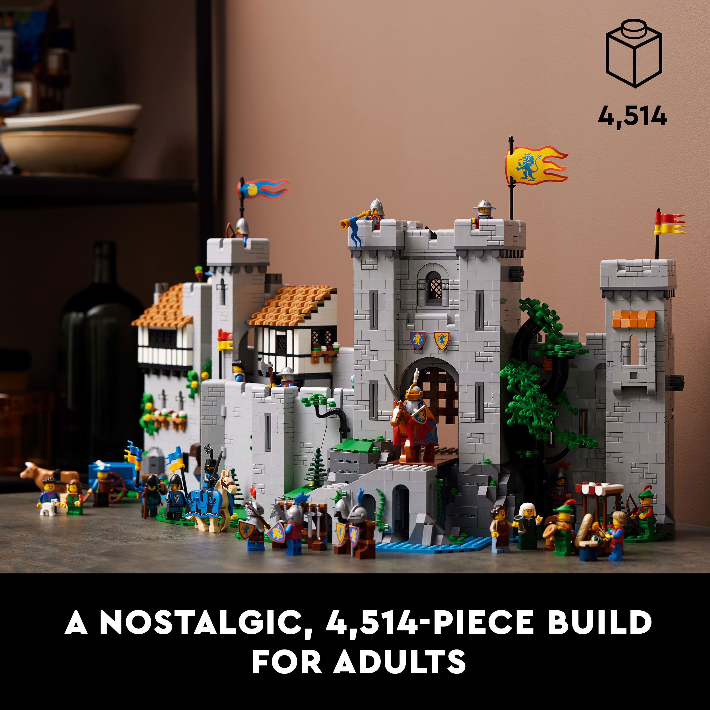 Lion Knights' Castle 10305 | LEGO® Icons | Buy online at the Official LEGO®  Shop US