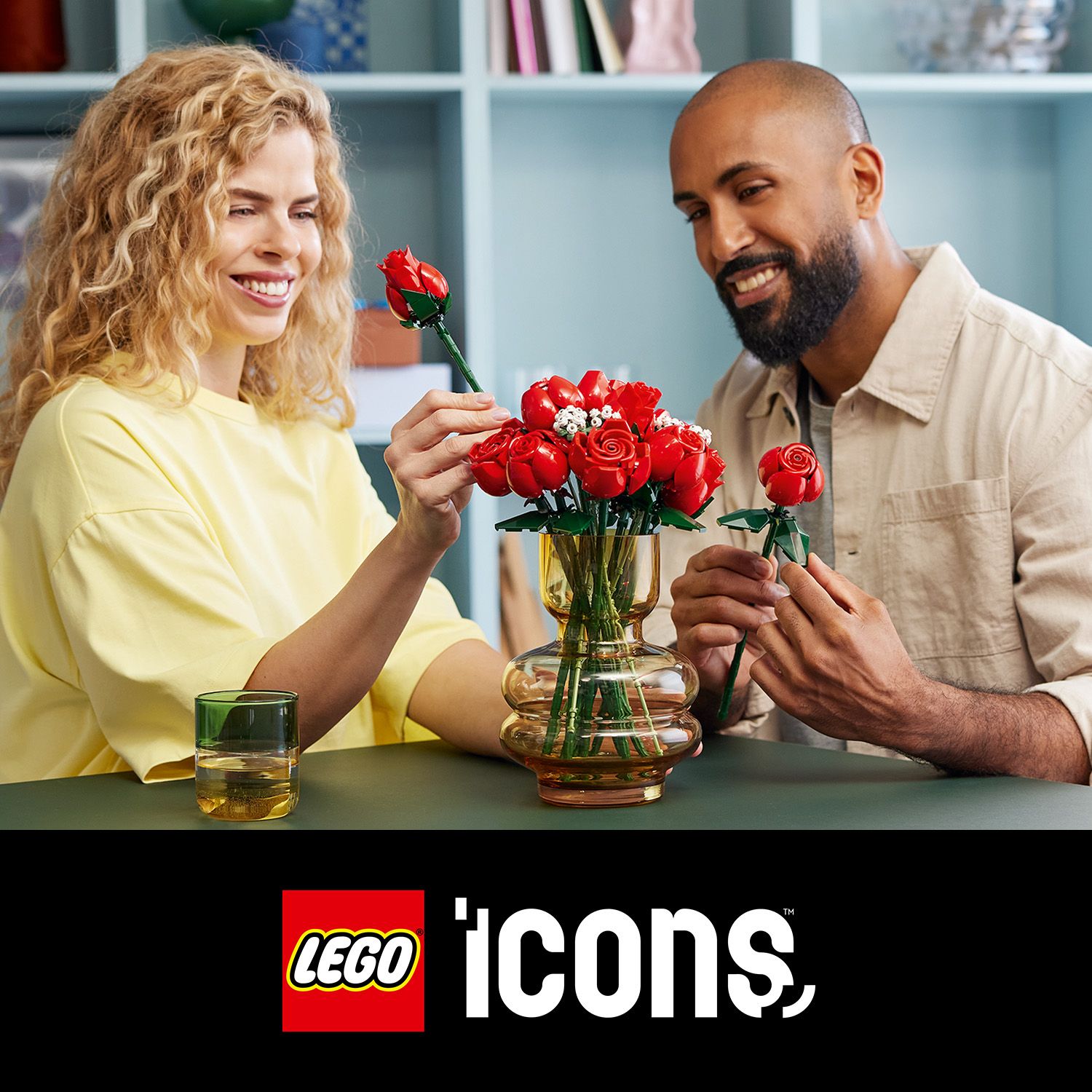 BrickMagic.Asia | 10328 LEGO® ICONS™ Bouquet of Roses